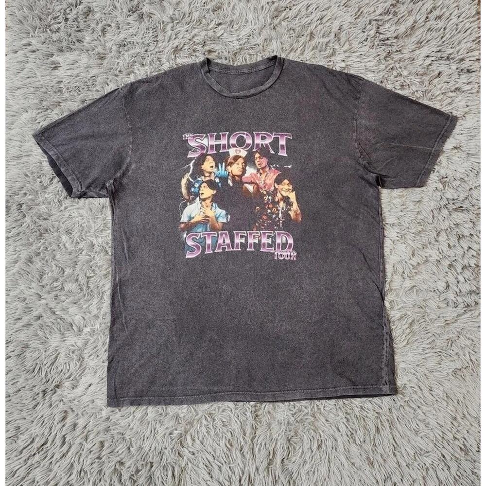 Short Staffed Tour Shirt Mens 2XL Gray Graphic Funny Workwear Nurse Double Sided